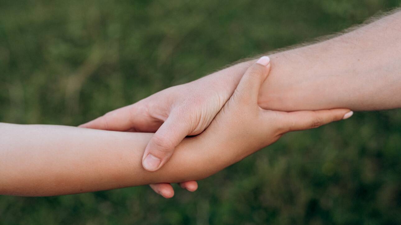 scheme of handshaking and distancing in psychology and the science of body